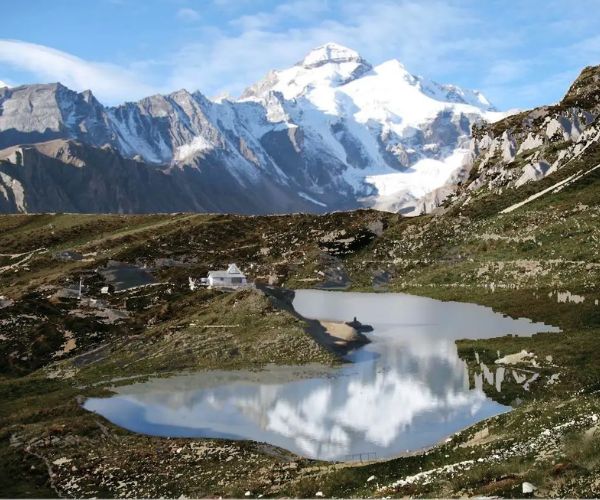 Kausani Tour